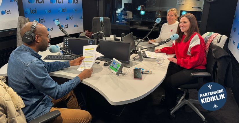 Kidiklik dans l'émission "Bienvenue chez vous"