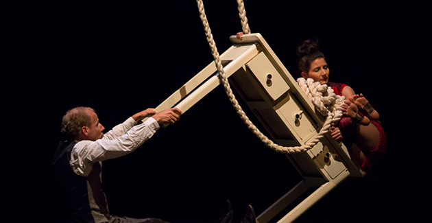 Envie de vous émerveiller en famille ? "Zwäi" est sans aucun doute LE spectacle à voir au Théâtre Alexandre Dumas de Saint-Germain-en-Laye.