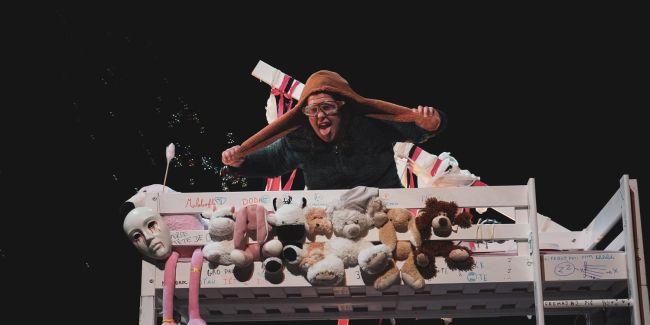 Jamais dormir, théâtre en famille, Cergy (95) Jamais dormir, théâtre en famille, Cergy (95)