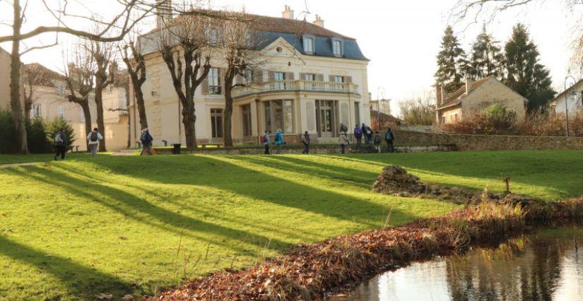 Pique-nique en famille à Chambourcy, dans les Yvelines