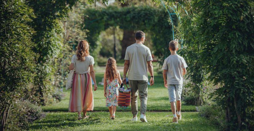 Pique-nique en famille au Vésinet, dans les Yvelines