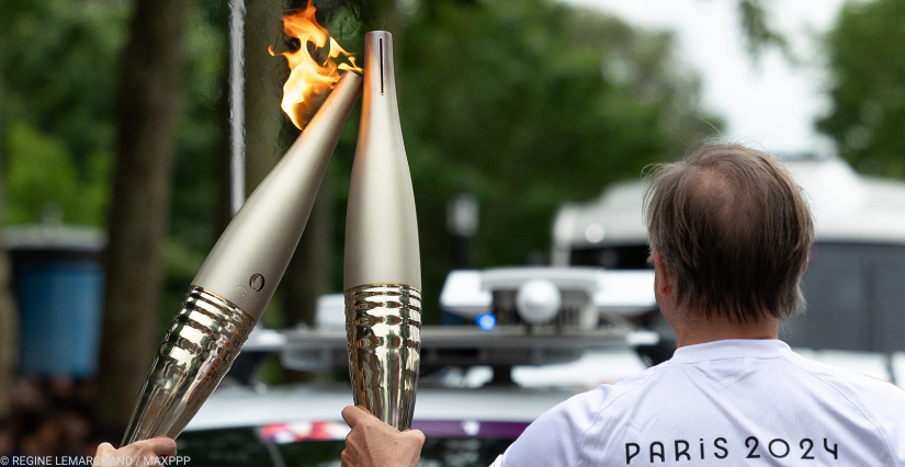 Passage de la Flamme Olympique en SEINE-SAINT-DENIS (93)