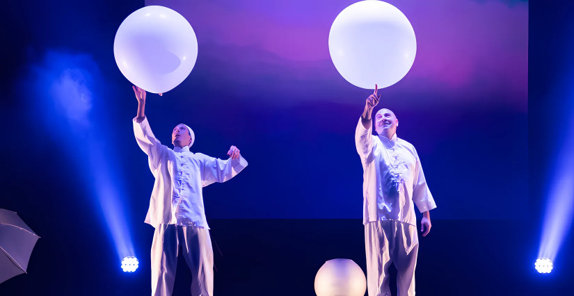 Spectacle "Cosmix", au Théâtre Montansier à Versailles (78)