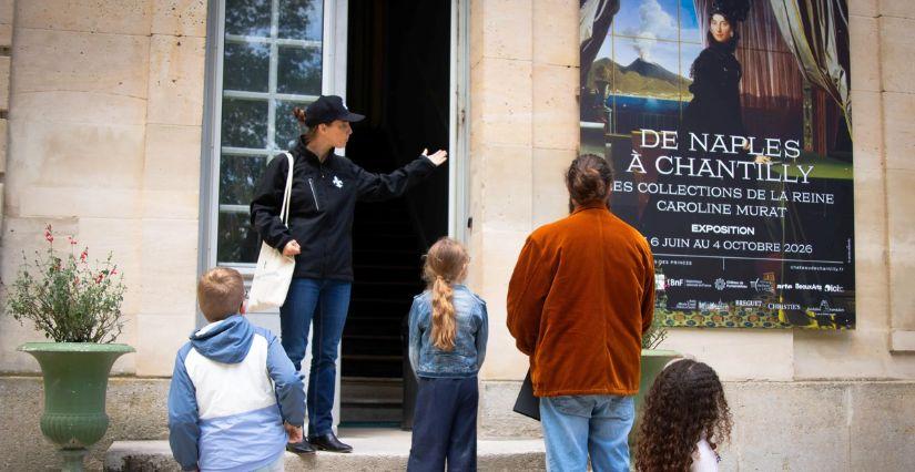 Visite-atelier au château de Chantilly : cet été on dessine en famille !