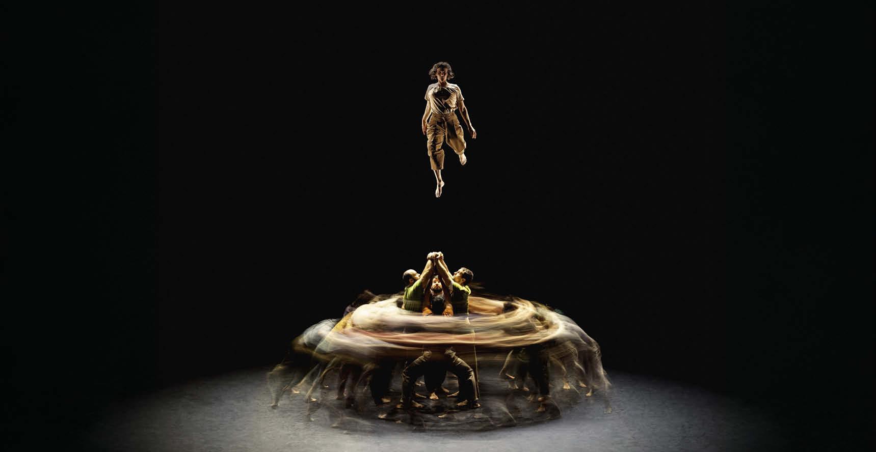 Le Pas du Monde : un spectacle de cirque acrobatique au TSQY (78)