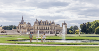 Visite magique à 1h de Paris ! © Thibault Charpentier Château de Chantilly en famille (60) : activités, spectacles et journée princière avec les enfants près de l'Île-de-France